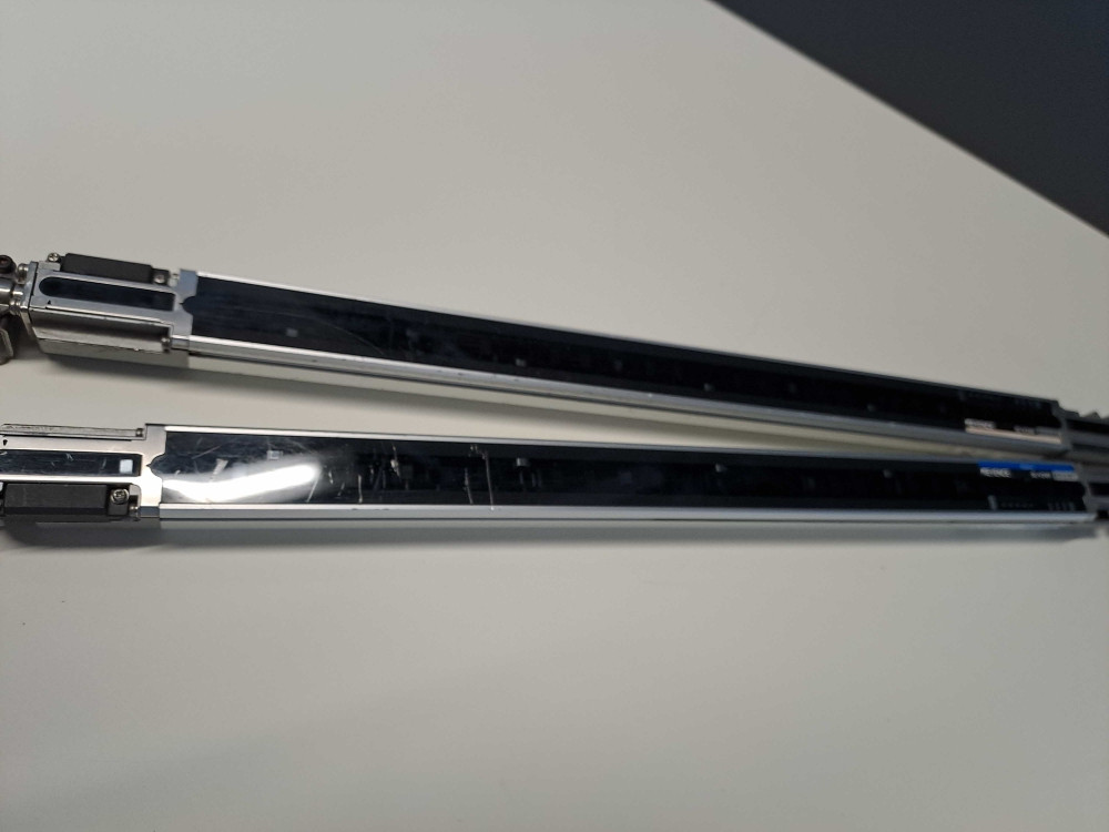 KEYENCE  SL-V24H-T + SL-V24H-R