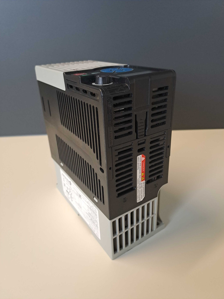 ALLEN-BRADLEY  25BD2P3N104