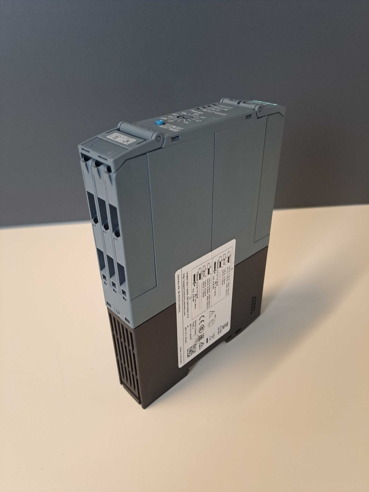 SIEMENS  3RM12021AA04