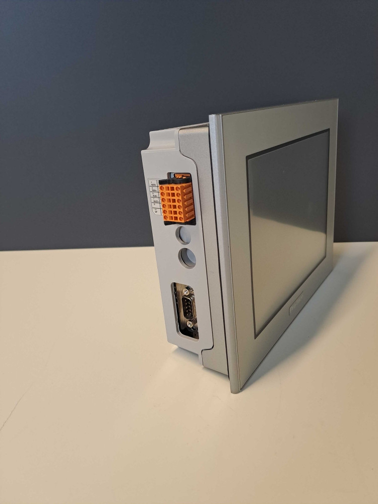 PROFACE  AGP3400-T1-D24-CA1M