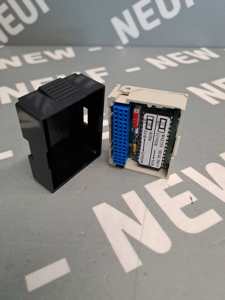 TÉLÉMÉCANIQUE  TSXMC70E324