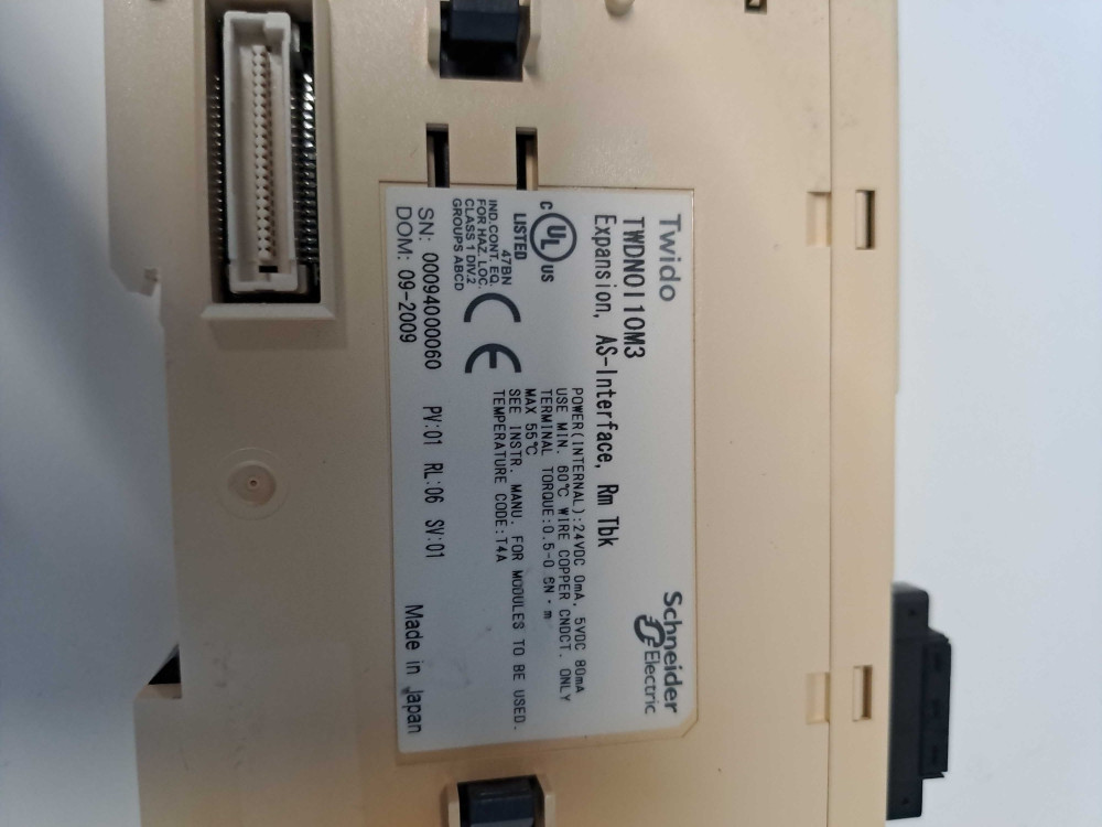 SCHNEIDER  TWDN0I10M3