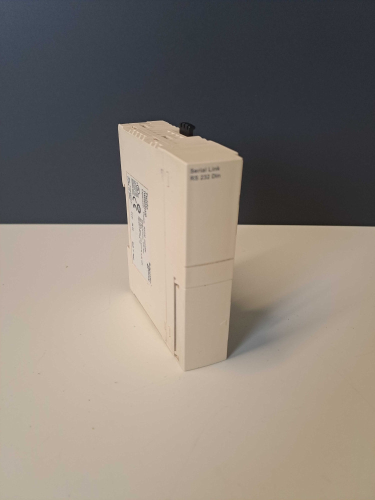 SCHNEIDER  TWDN0Z232D