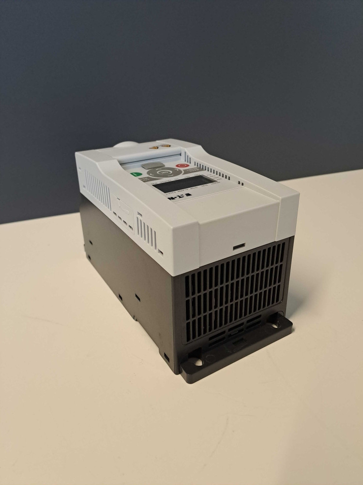 EATON  MMX12AA7D0F00