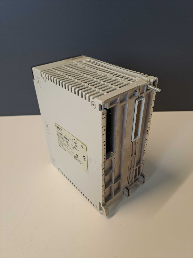 SCHNEIDER  TSXP57303AM