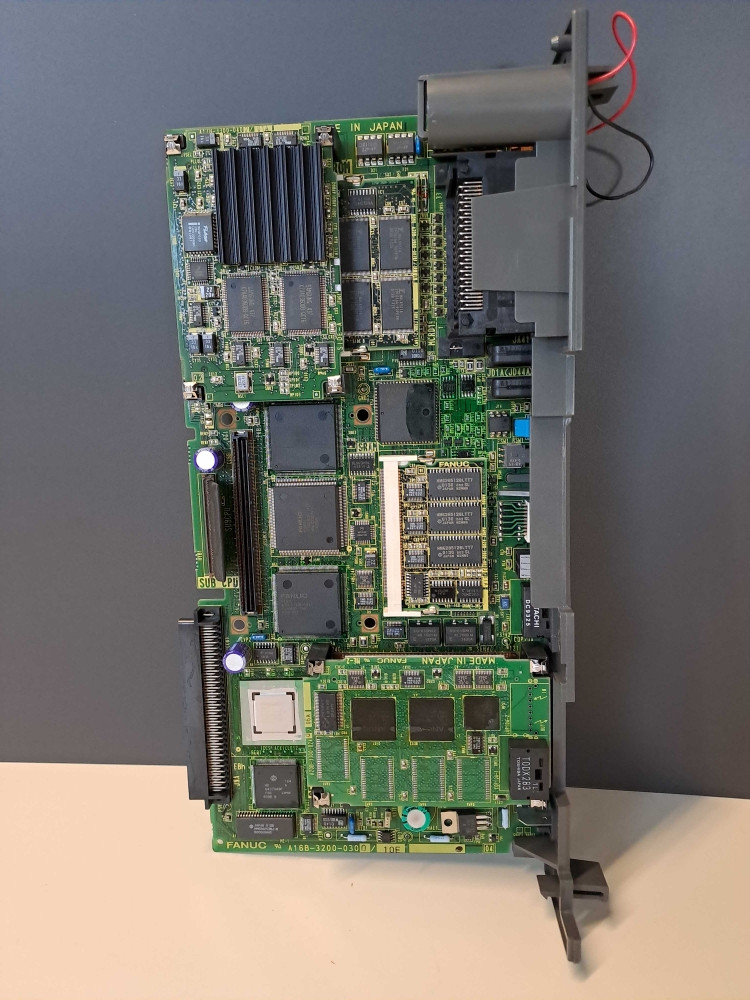 FANUC  A16B-3200-0300/10E