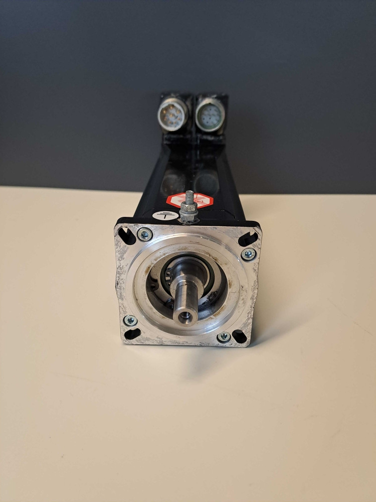 SCHNEIDER  SH07060020010000001100