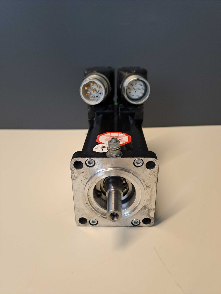 SCHNEIDER  SH05580005000000001000