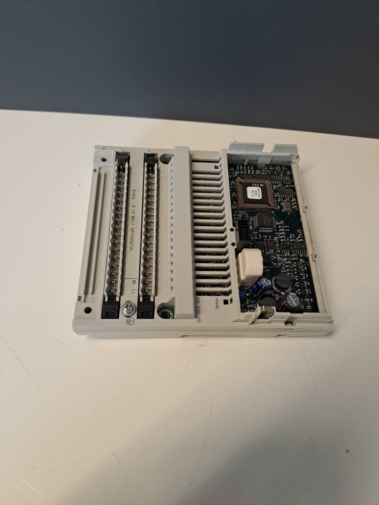 SCHNEIDER  170AAI03000