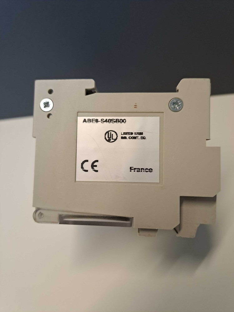 TÉLÉMÉCANIQUE  ABE8S40SB00