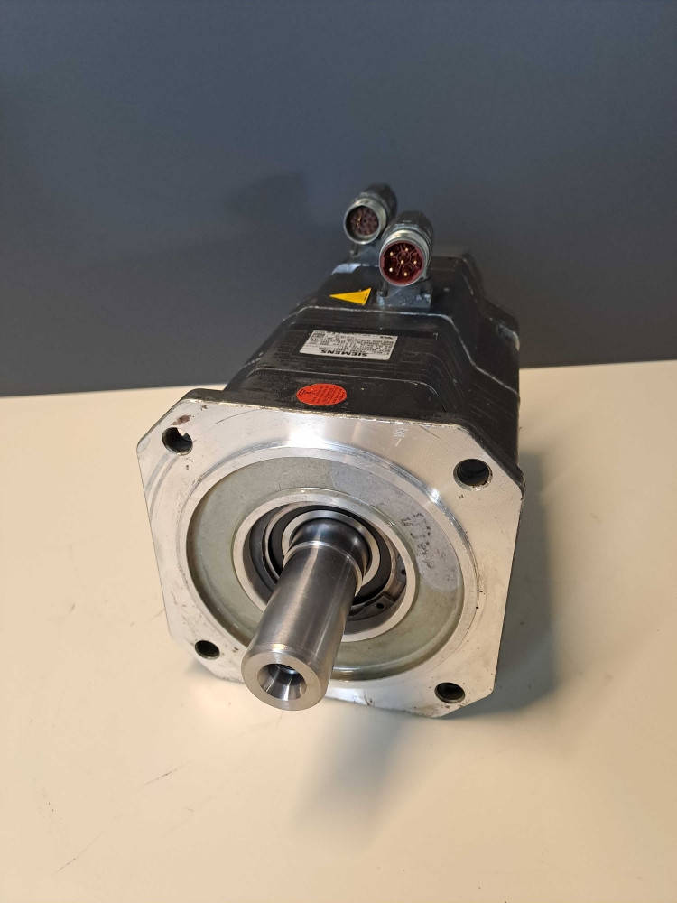 SIEMENS  1FK70835AF711AH3