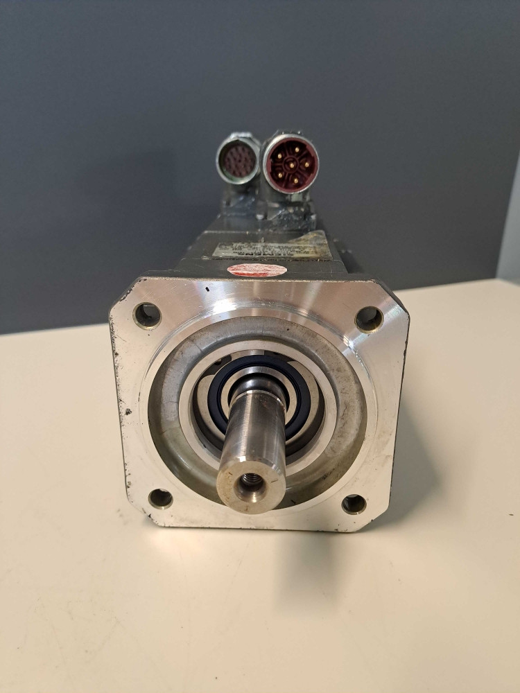 SIEMENS  1FK70425AF711AH3