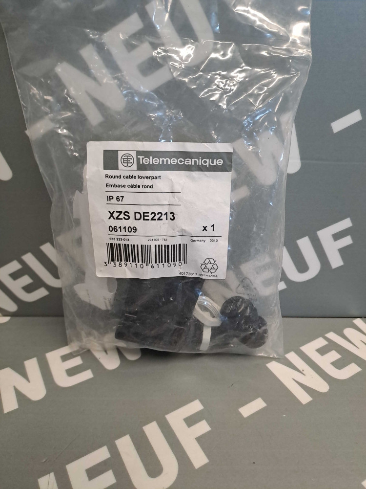 TÉLÉMÉCANIQUE  XZSDE2213