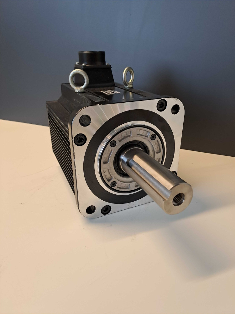 OMRON  R88MU5K515VS1