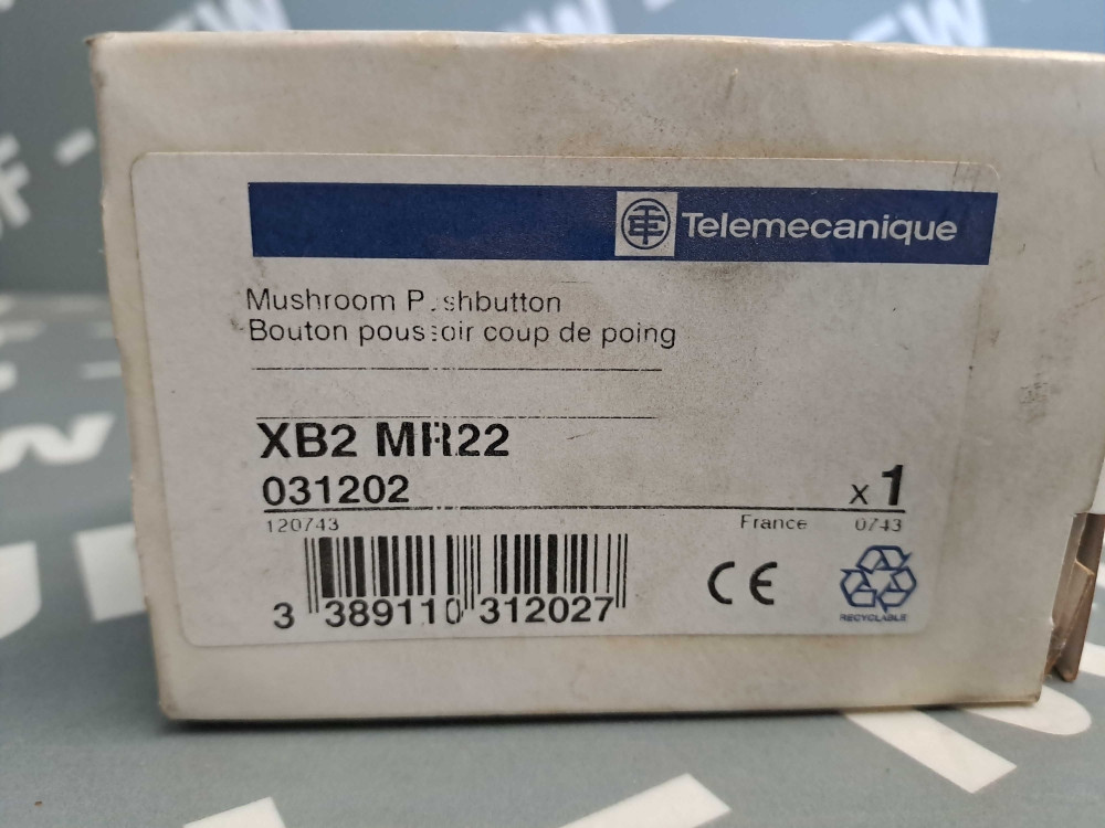 TÉLÉMÉCANIQUE  XB2MR22