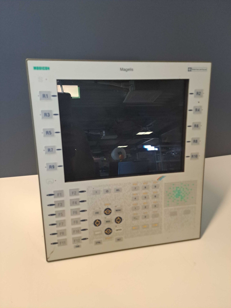 TÉLÉMÉCANIQUE  TXBTF024511F