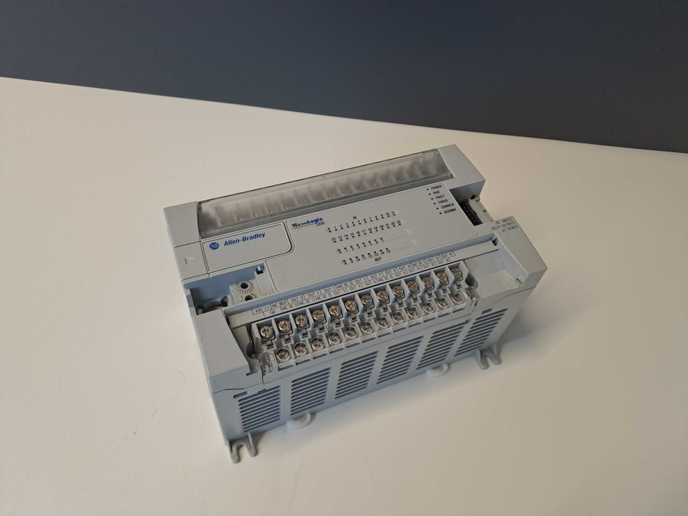 ALLEN BRADLEY  1762-L40BWA