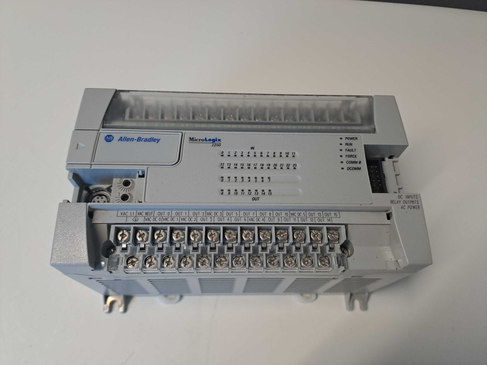 ALLEN BRADLEY  1762-L40BWA