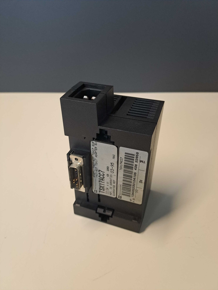 TÉLÉMÉCANIQUE  TSX17ACC7