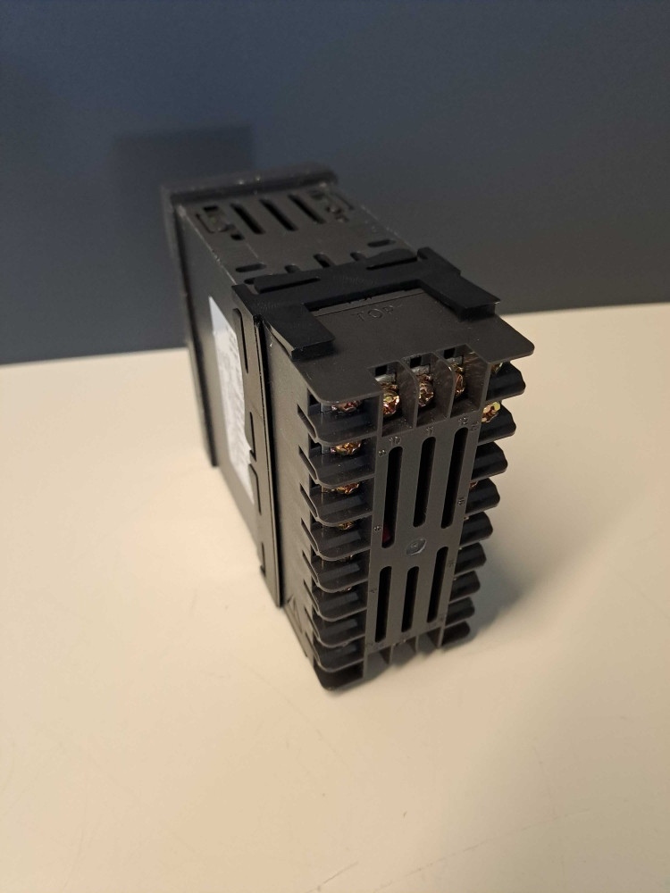 HONEYWELL DC170221101220