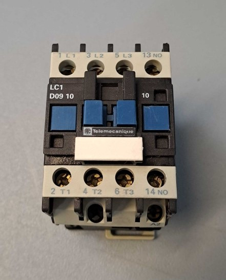 TÉLÉMÉCANIQUE  LC1D0910B7