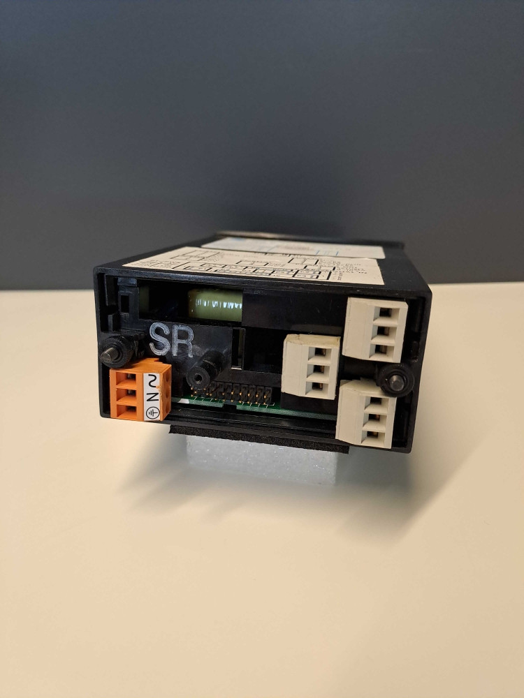 NEWPORT ÉLECTRONIQUE  INFS1010