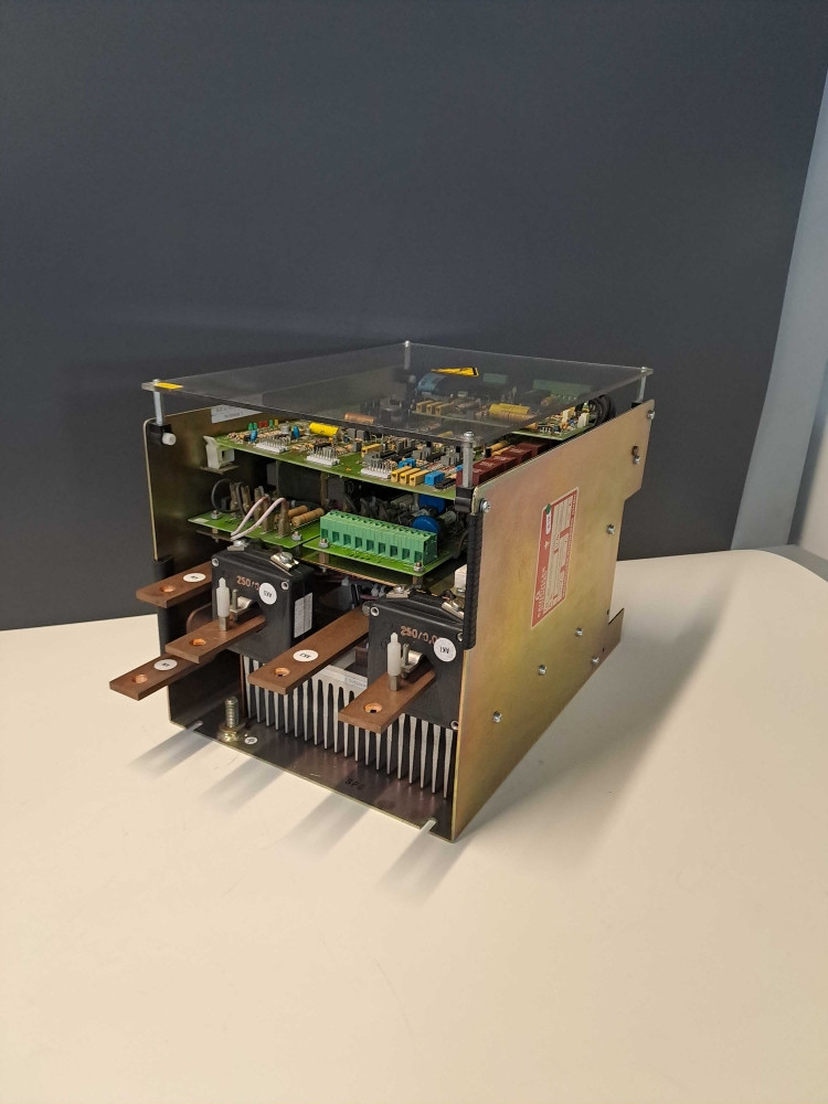 BAUMULLER BKD6/300/460-204000003