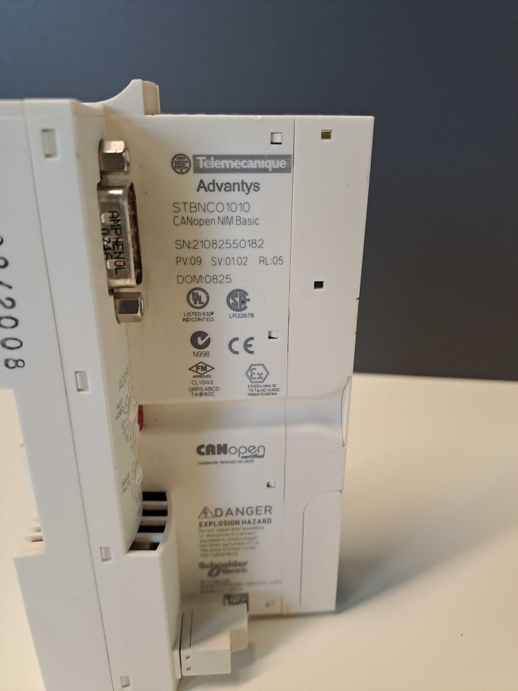 TÉLÉMÉCANIQUE  STBNCO1010