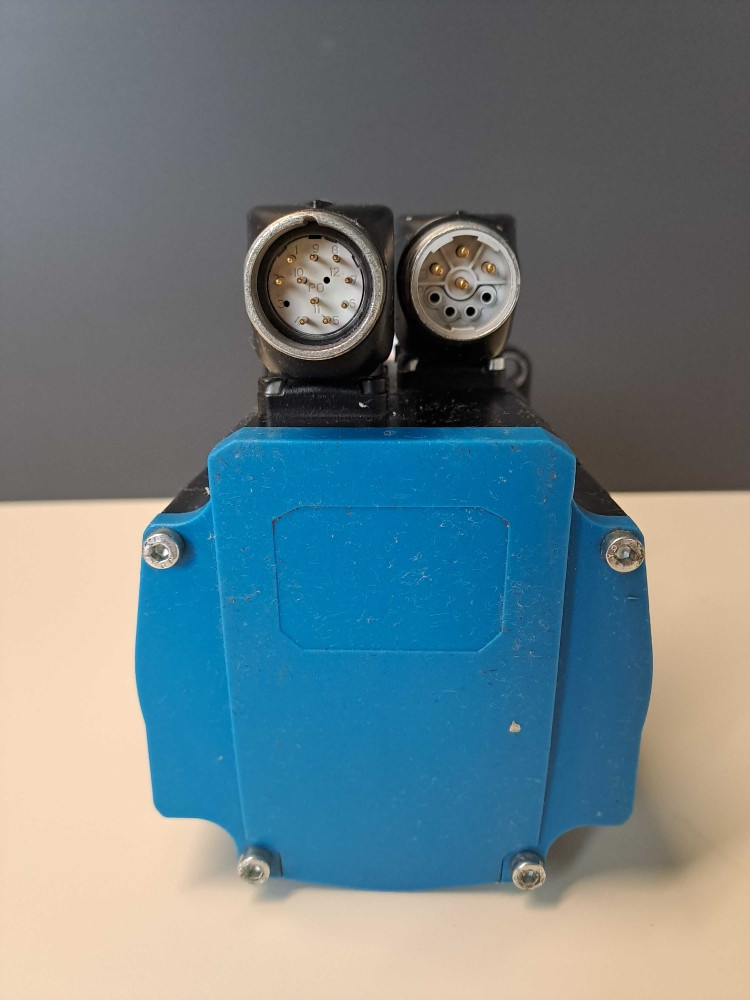 TÉLÉMÉCANIQUE  BSH1001P11A2A