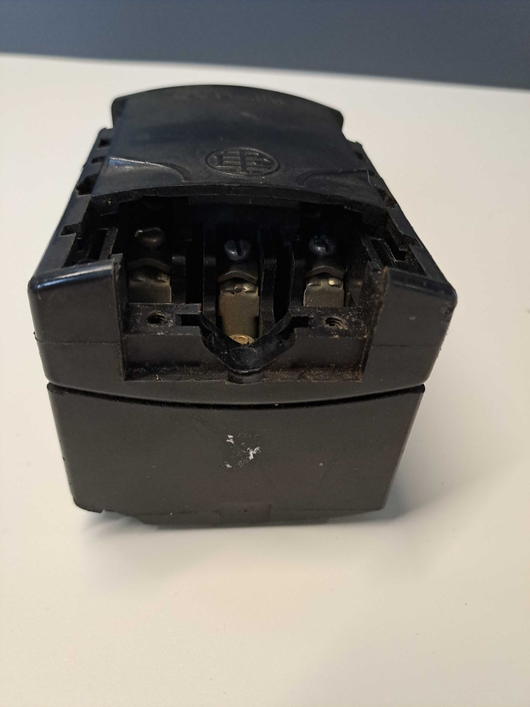 TÉLÉMÉCANIQUE  KJOCF42000