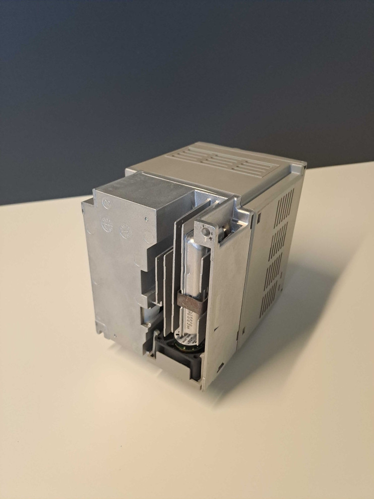 SCHNEIDER  LXM05BD14N4