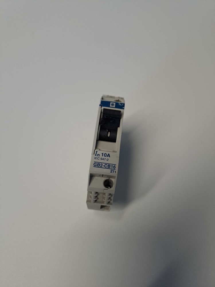 TÉLÉMÉCANIQUE  GB2-CB16