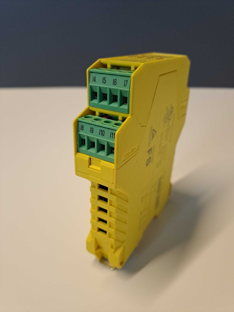 PHOENIX CONTACT  2986038