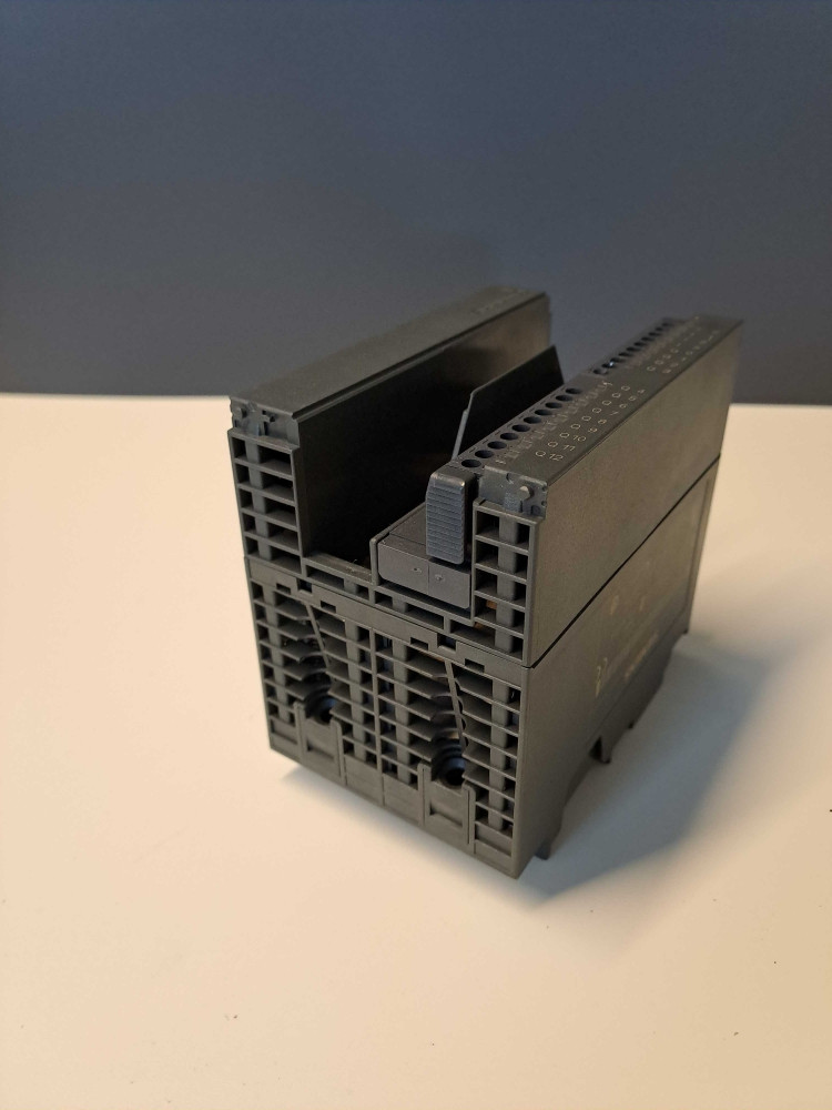 SIEMENS  6ES7352-1AH01-0AE0