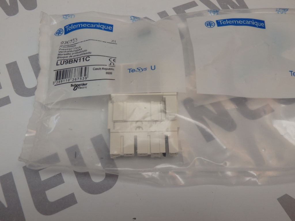 TÉLÉMÉCANIQUE  LU9BN11C