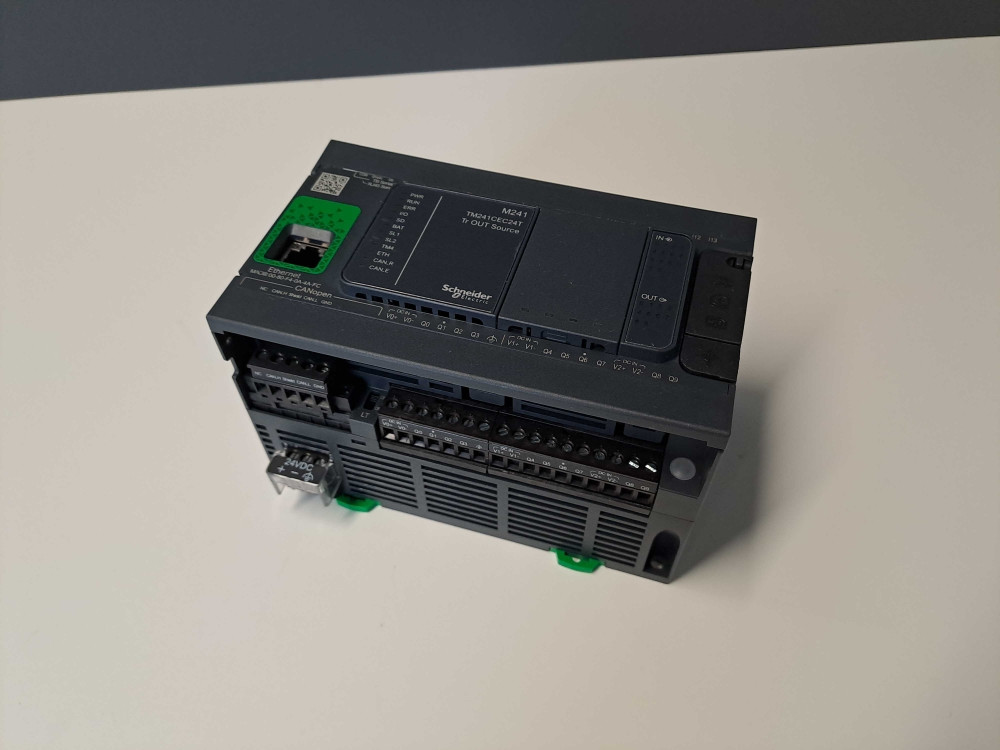 SCHNEIDER  TM241CEC24T