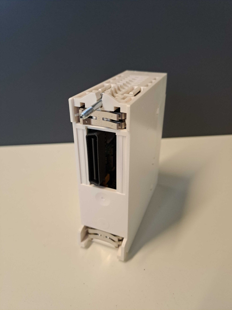 SCHNEIDER  BMXAMI0810H