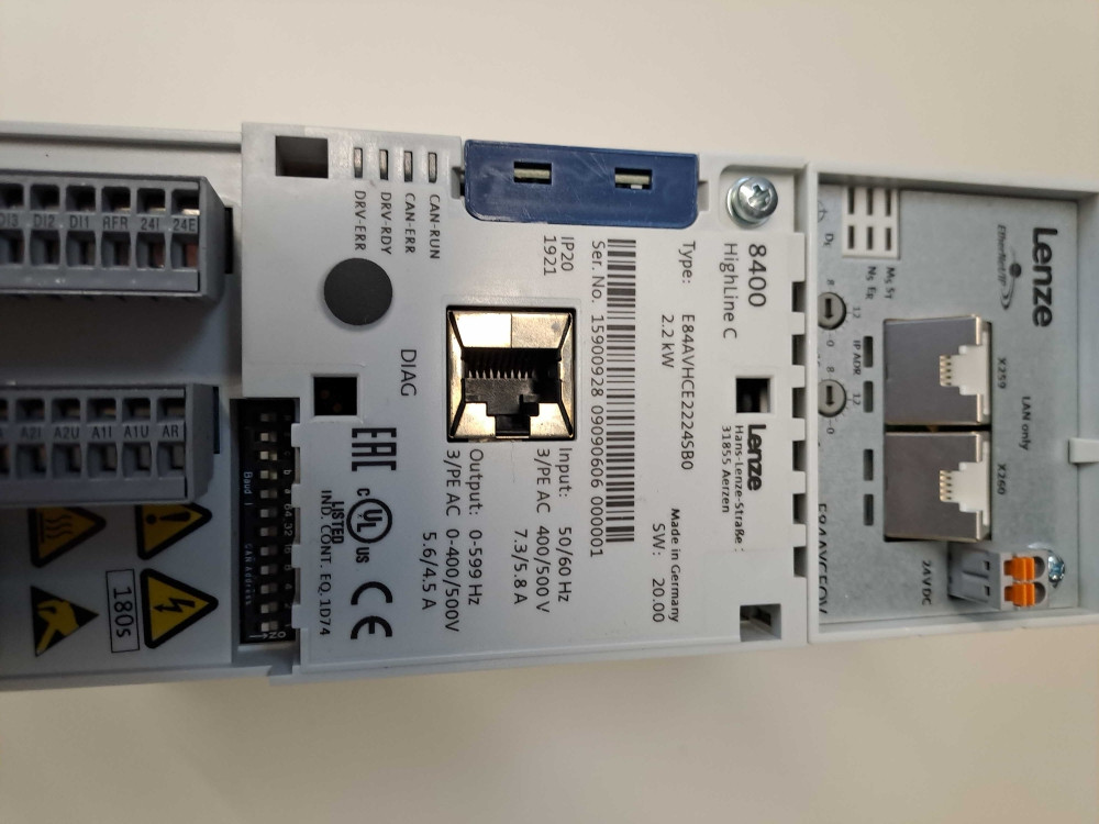 LENZE  E84AVHCE2224SB0