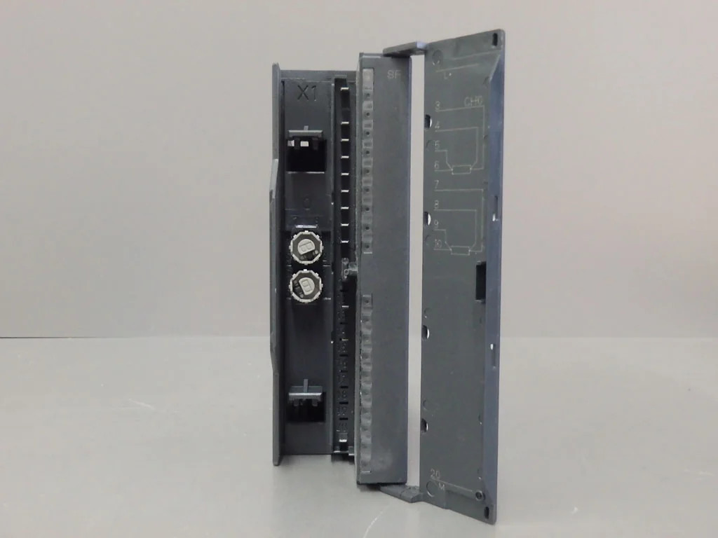 SIEMENS 6ES7332-5HB01-0AB0