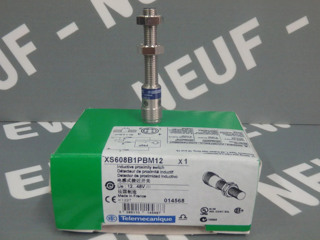 TÉLÉMÉCANIQUE  XS608B1PBM12