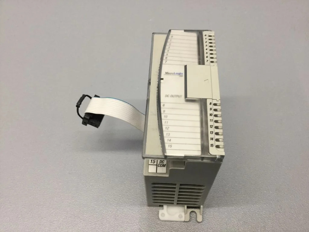 ALLEN BRADLEY  1762-OB16