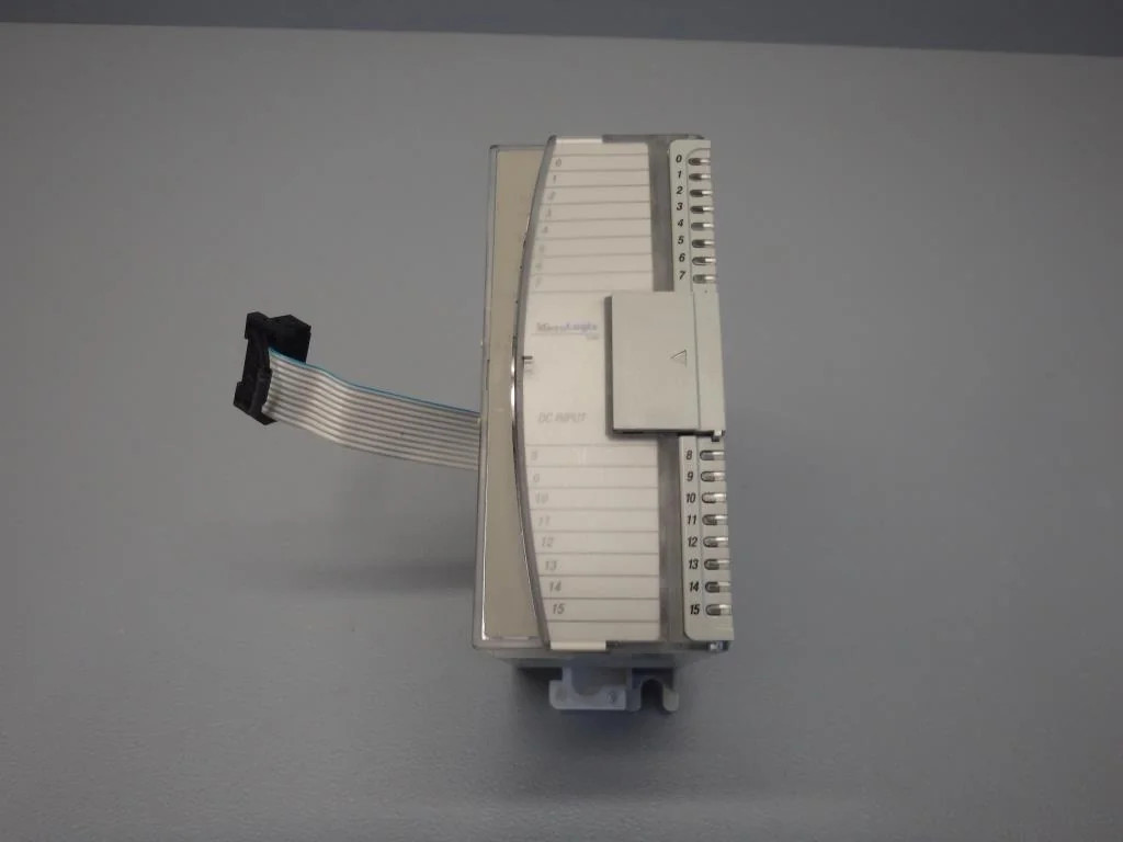 ALLEN BRADLEY  1762-IQ16