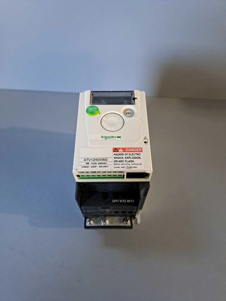 SCHNEIDER  ATV12H055M2
