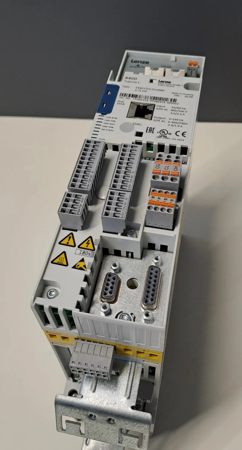 LENZE  E84AVTCE7514SB0