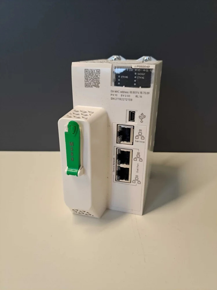 SCHNEIDER  BMEP582040