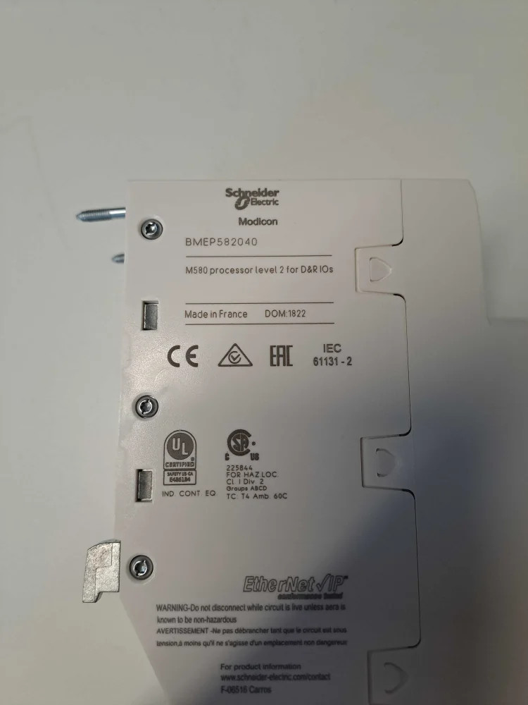 SCHNEIDER  BMEP582040