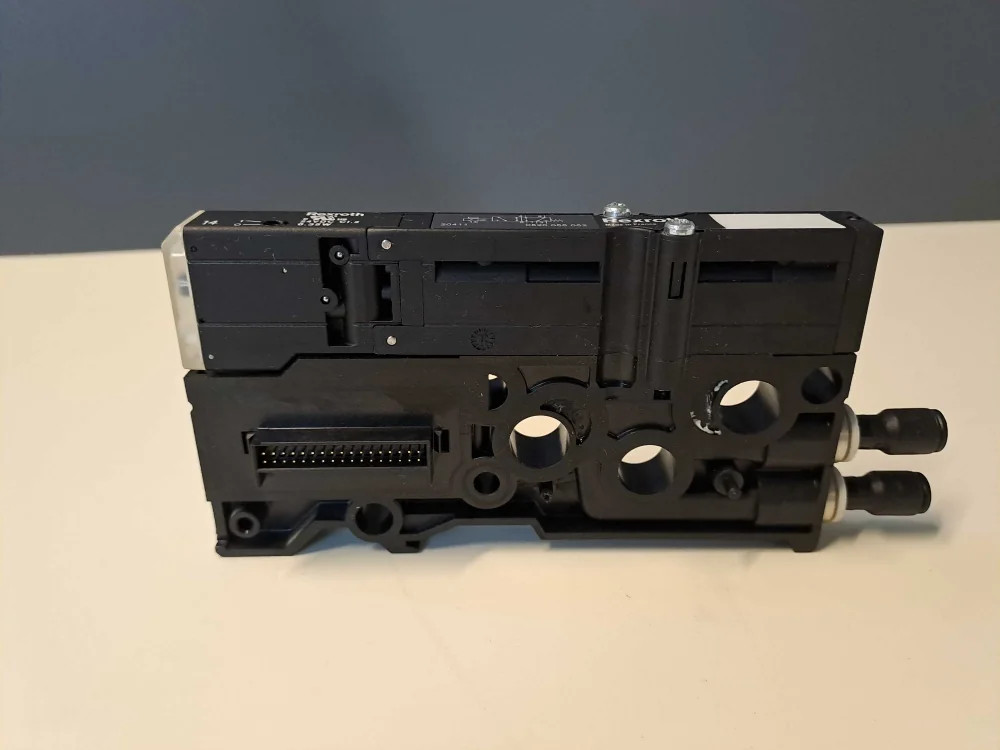 REXROTH  0820055052