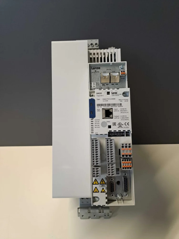 LENZE  E84AVTCE1134SB0