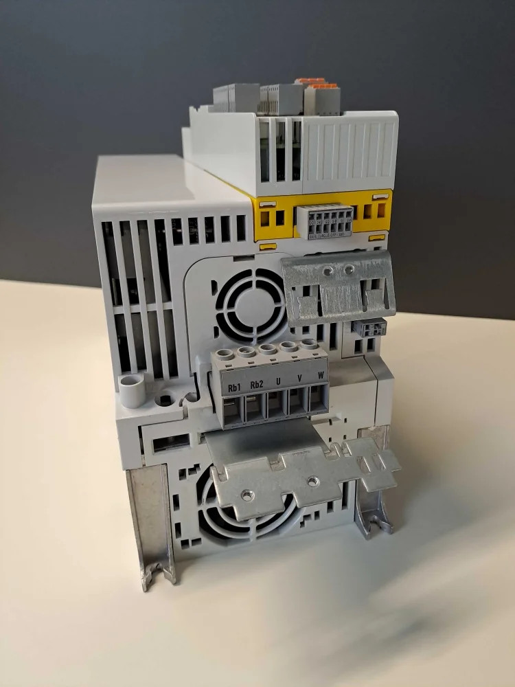 LENZE  E84AVTCE1134SB0