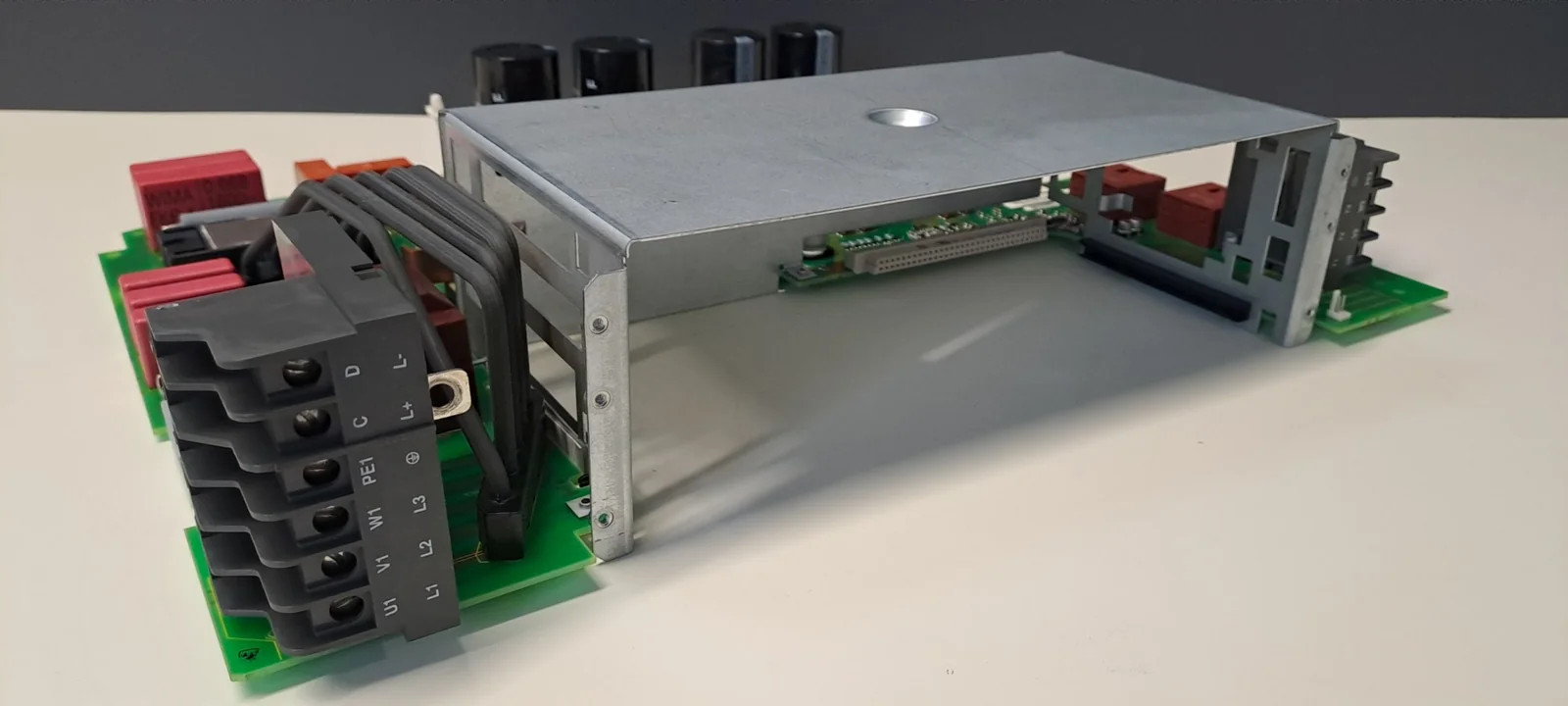 SIEMENS 6SE7021-0EA84-1HF3